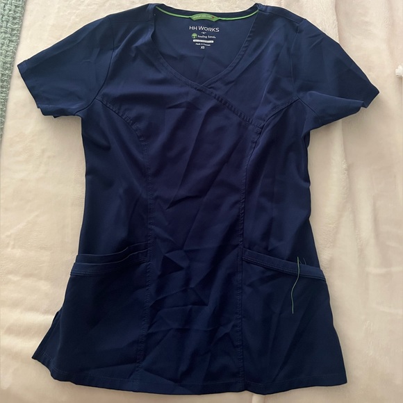 Scrubs Lot/Bundle - Picture 8 of 13